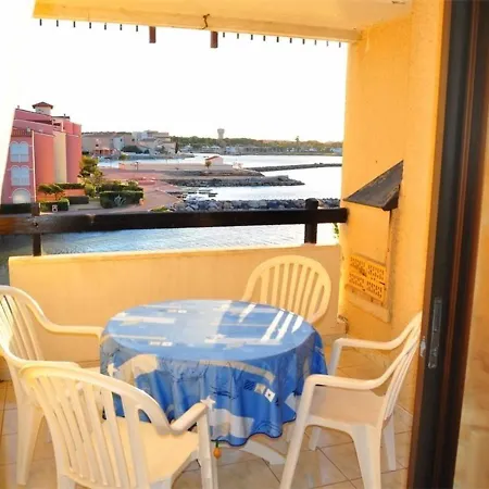 Apartamento T2 Au Bord De L'eau Avec Piscine Chauffee, Terrasse Et Acces Direct A La - Fr-1-431-39 Le Barcarès