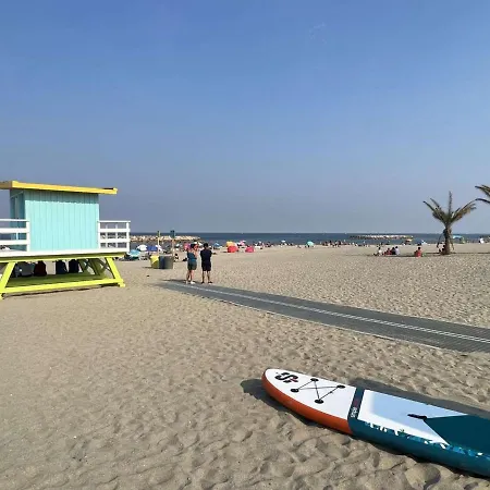 T2 Au Bord De L'eau Avec Piscine Chauffee, Terrasse Et Acces Direct A La - Fr-1-431-39 Apartamento Le Barcarès
